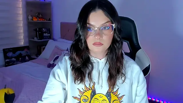 OphelianaRose33 élő XXX-chatje