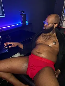 BBCNutKing: онлайн-секс-чат
