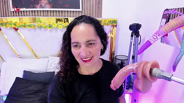 Luna_Naughty1 Webcam Show