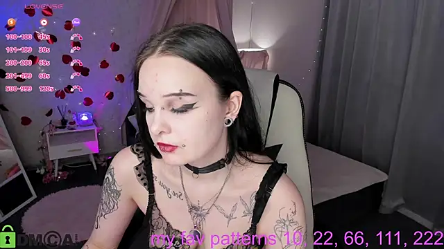 Cassies-Sandyyn Live XXX chat