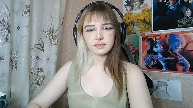 MilaTyan's Live XXX Chat