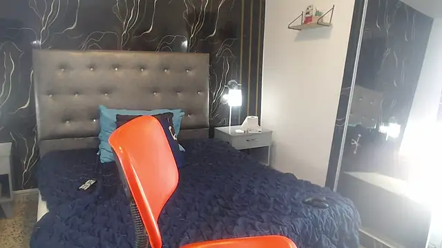 Roger_Shaw Webcam Show