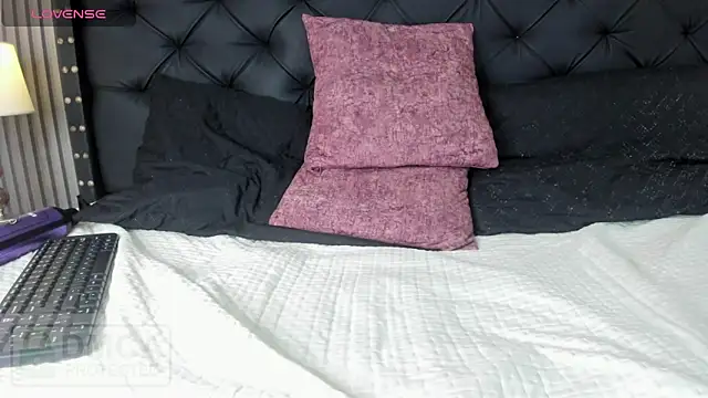 camila__bouzas Chat XXX in diretta