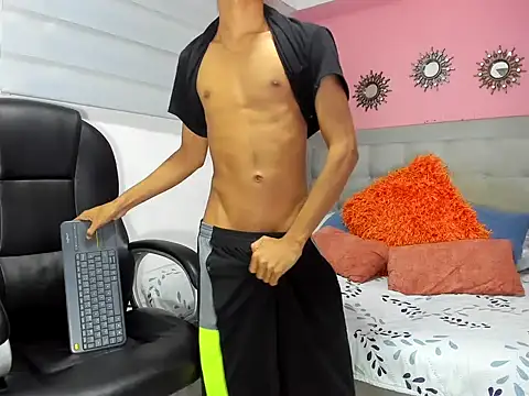 Xavier-Foxn Live XXX chat