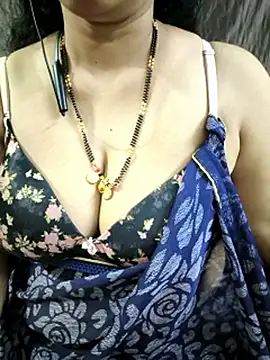 bhuvana_555's Webcam Show