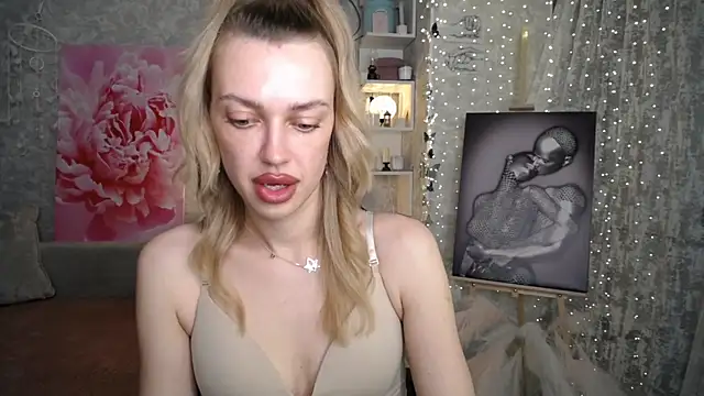 NickyAdamidi – Naživo XXX chat