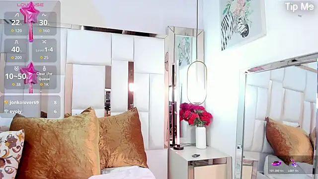 megannherrera Adlı Modelin Canlı XXX Sohbeti