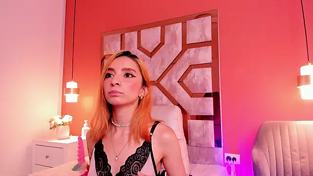 Justmia69 – Naživo XXX chat