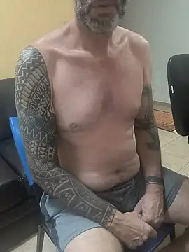 Chat +18 de Tiojhonny ao vivo