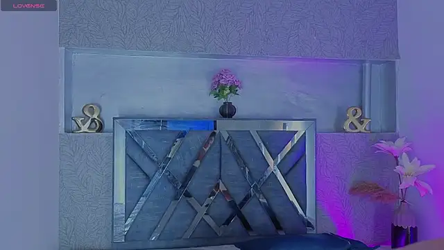 nova_salvatore 即時 XXX 聊天