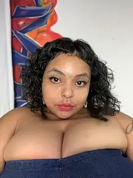 Capitaldoll420's Live XXX Chat