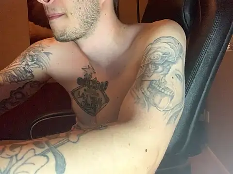 XXX chat uživo modela BWCJoshBanks97