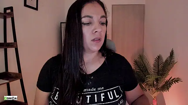 Chatroom XXX en direct de urcute_kitten