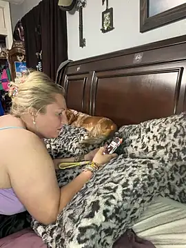 sweetkacibaby's Live XXX Chat