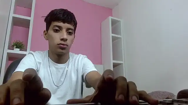 jl_brayan12's Live XXX Chat