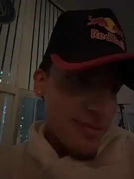 MateoMitchell 网络视讯表演