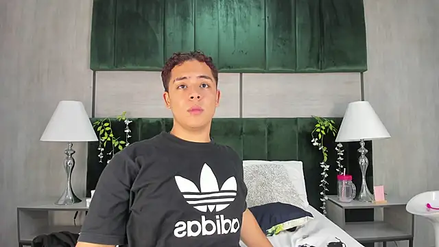 Darian_laforteza webcam show