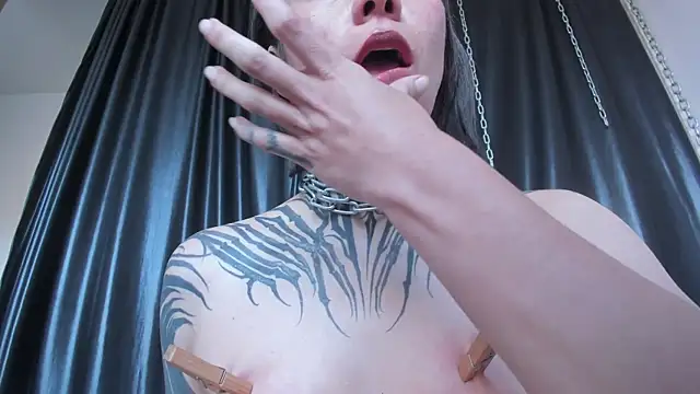K_Intraven0usn Live XXX chat