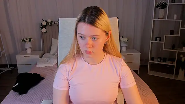 CelestineMauriac – Live XXX-chat