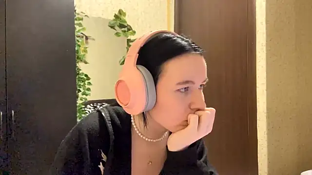 JulianPitta's Live XXX Chat