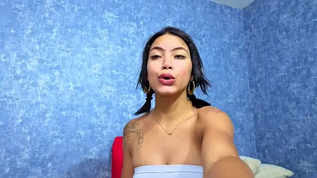 Malia_fox Live XXX-Chat