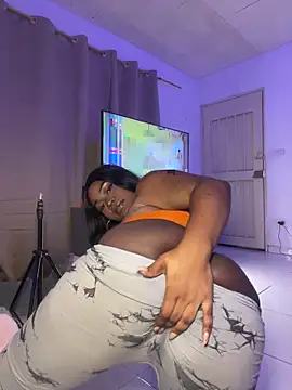 Scarlett_811 现场XXX聊天
