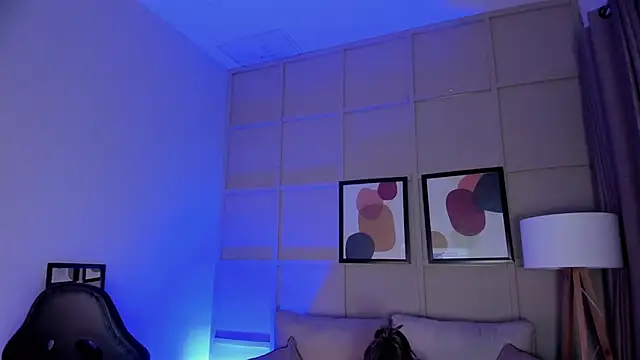 Онлайн чат XXX _Sophie__miller