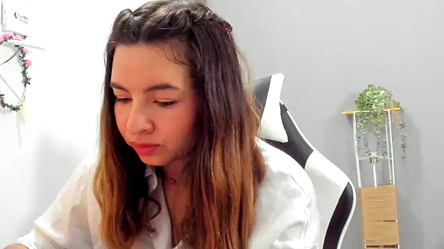 XXX chat uživo modela __Emma__11__Lecat_