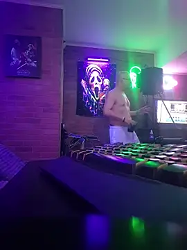 chronic_vibez Live XXX-chat