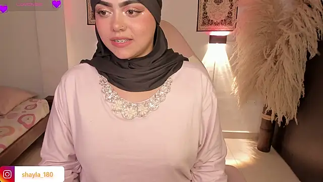 shayla_18 Live XXX-Chat