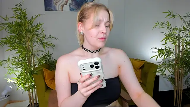 Colleen_Blake Live XXX-Chat