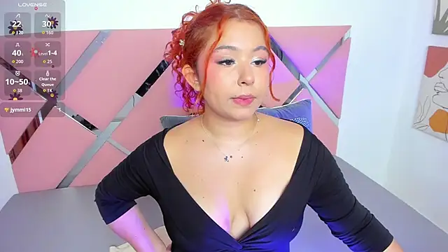 Athenea_Saint Webcam-Show