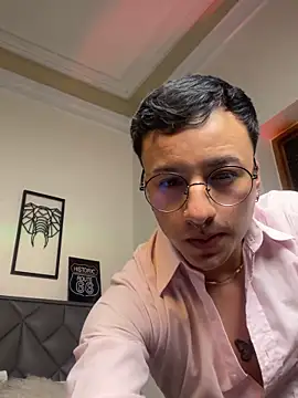 Dereck_Klain's Live XXX Chat