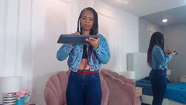 Chat XXX en directo de ChantalGarner