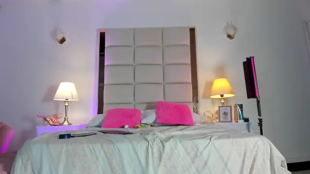 Taylor_Royal_ élő XXX-chatje