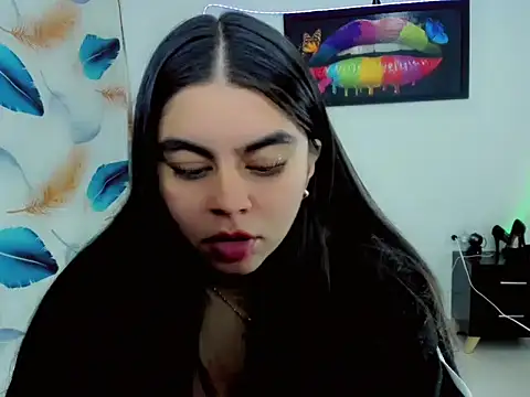 Вебкам-шоу Maddi_ivanova2026