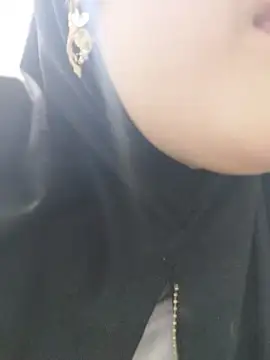 Elinaax 现场XXX聊天