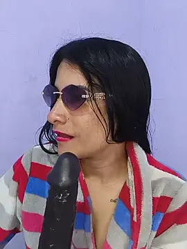 Chat XXX en directo de laurahotdirty
