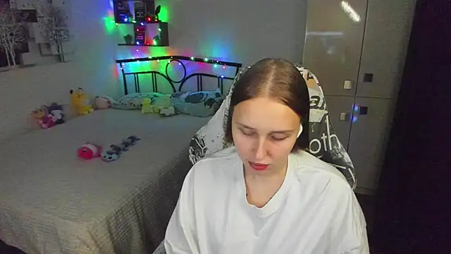 CrazyBitchInLace: απευθείας συνομιλία ΧΧΧ