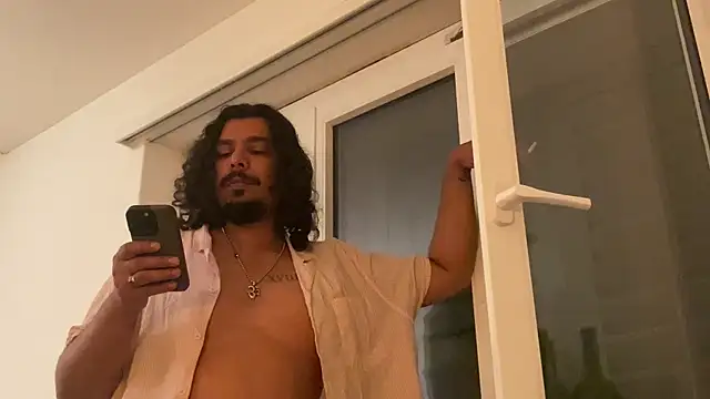 Živý XXX chat daddyvibes