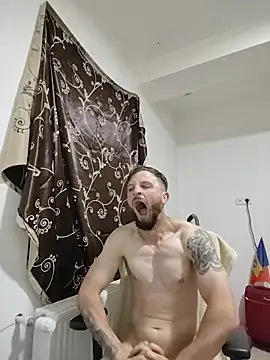 Živý XXX chat colin_hopex