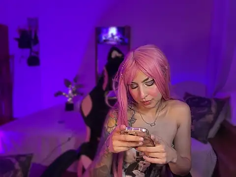 Cinamoonn's Live XXX Chat