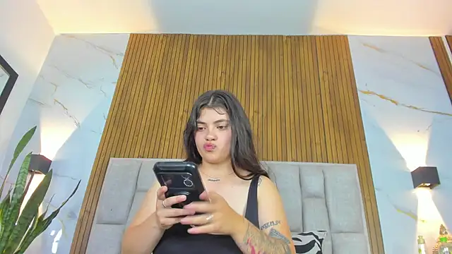 Ivy_grayy_'s Live XXX Chat