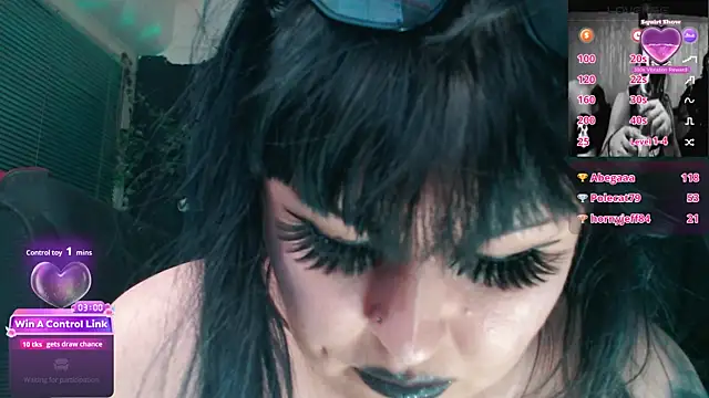 Psychobitch7 live XXX chat