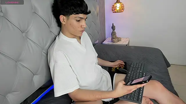 SamBlack_ Live XXX Chat