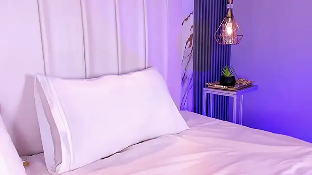 Czat XXX na żywo – FireDollx