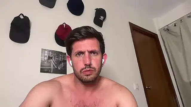 MathiasBellucci live XXX chat
