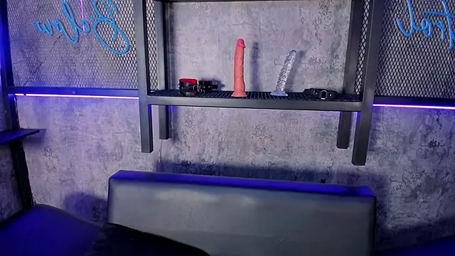 AngeloBellini's Live XXX Chat