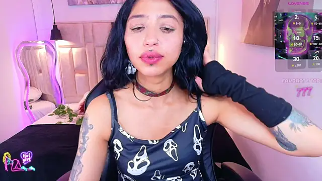 REDHOTTER_ Live XXX-chat