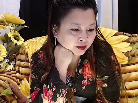 UrSweetClassyPinay – Naživo XXX chat
